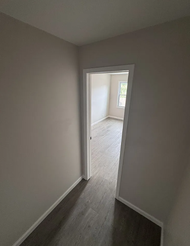 101 Surrey Ct #4 - Photo 6 of 9