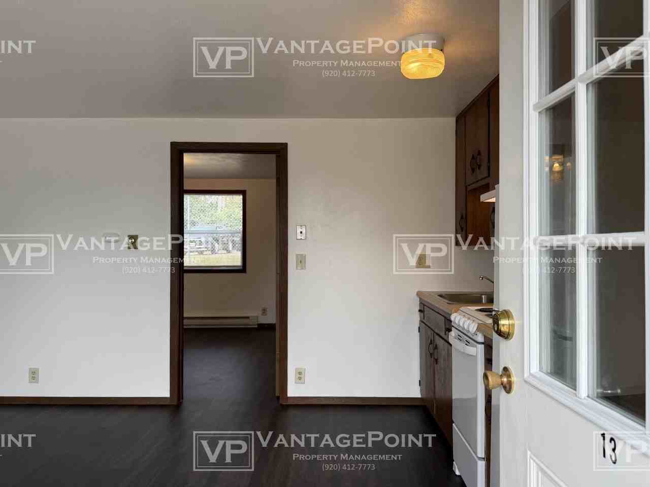 1914 Division St #13 - Photo 2 of 11