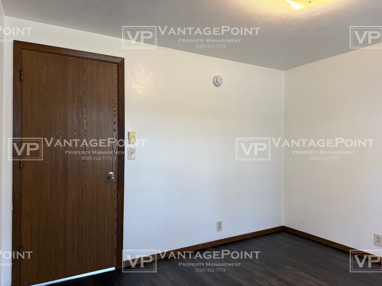 1914 Division St #13 - Photo 6 of 11