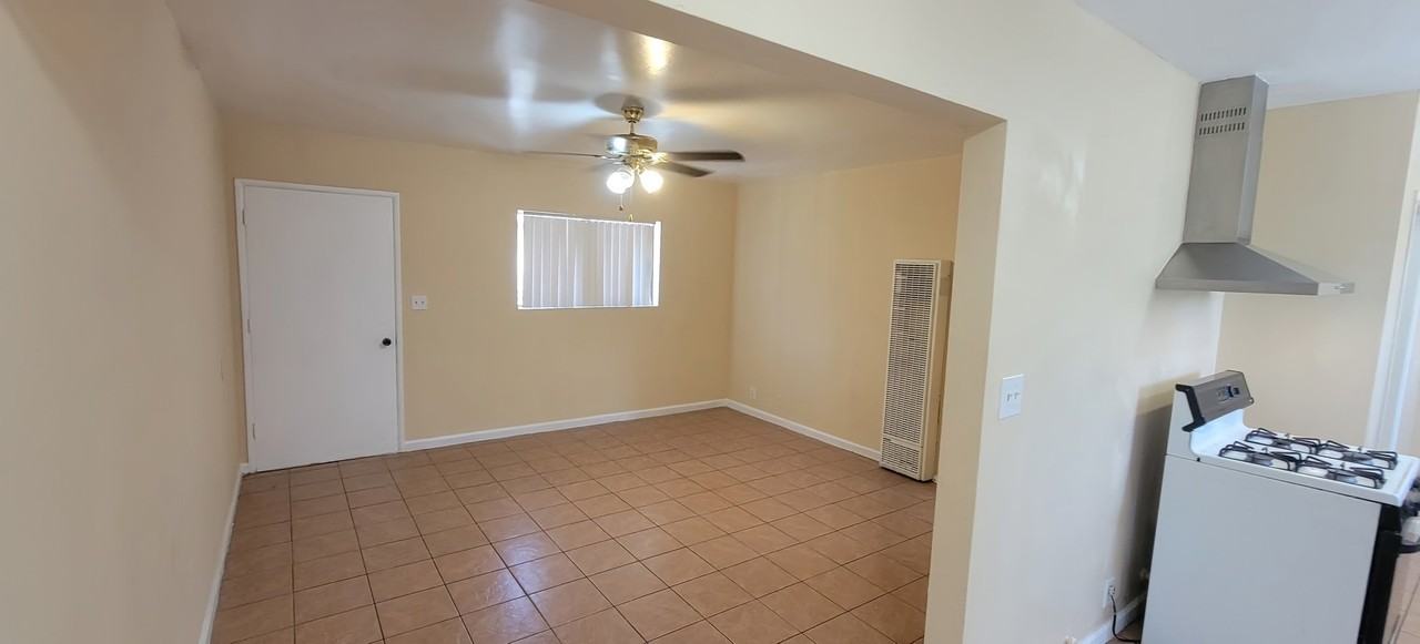 1717 N Alhambra Ave #B - Photo 4 of 6