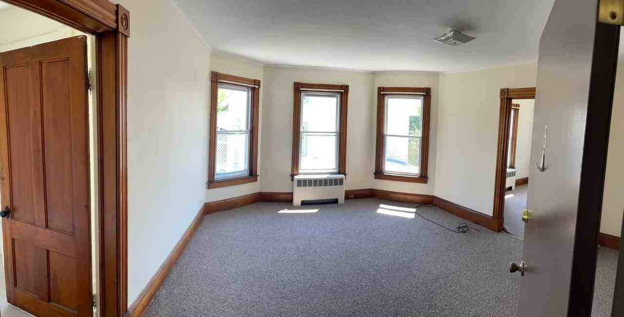 12 Nichols St #5 - Photo 5 of 9