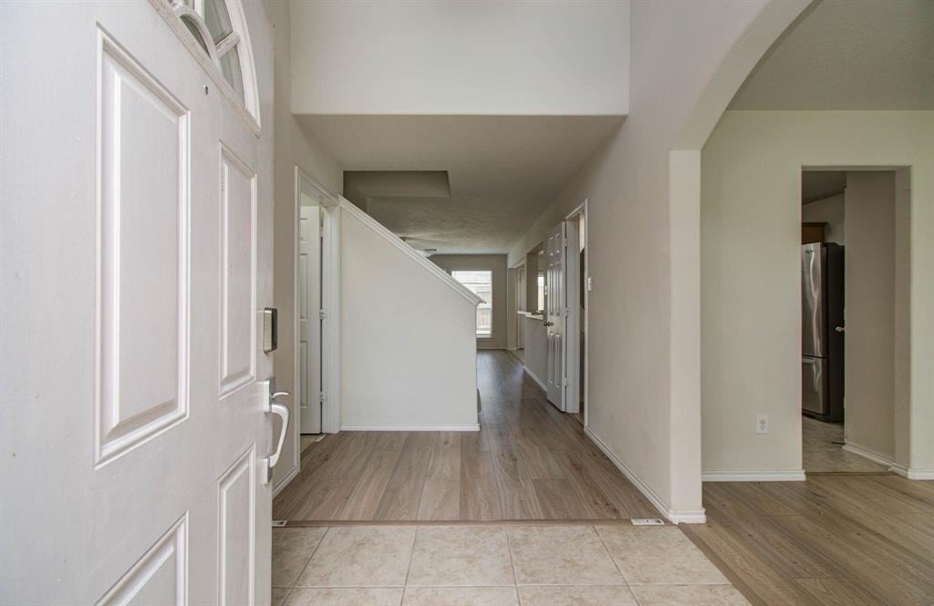 12026 Parkers Hideaway Dr - Photo 3 of 20