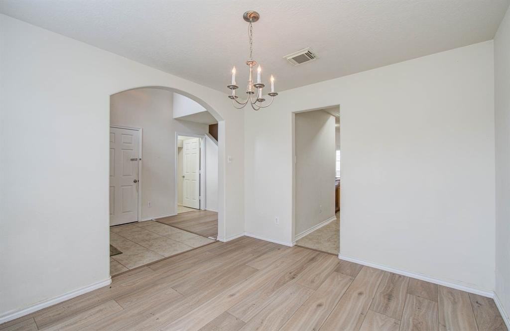 12026 Parkers Hideaway Dr - Photo 5 of 20