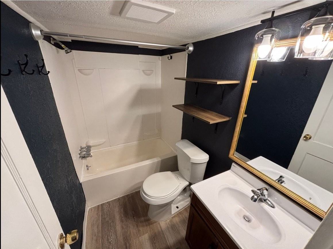 412 S 10th St #2 - Photo 7 of 14