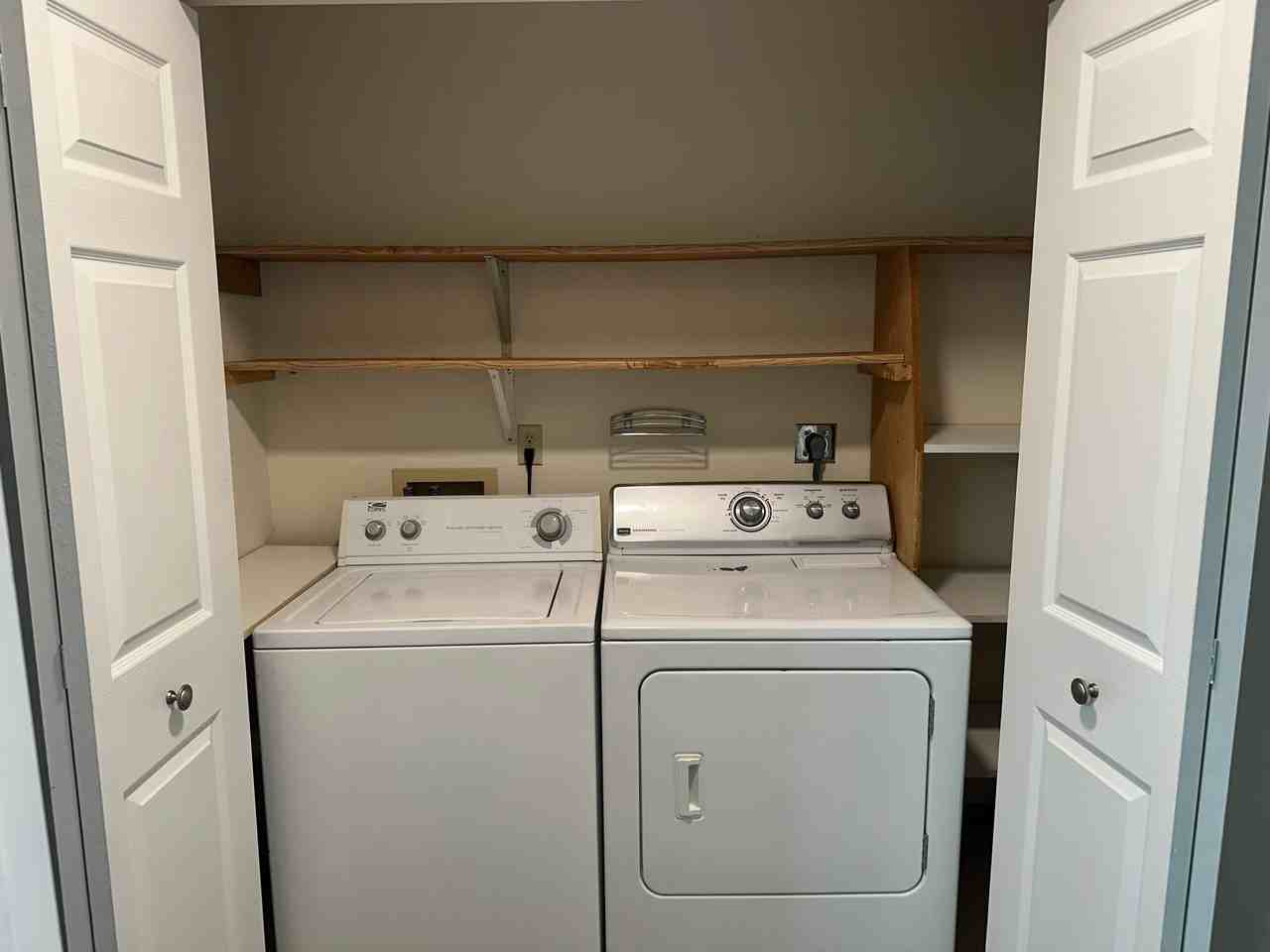 851 Park St #201 - Photo 7 of 16