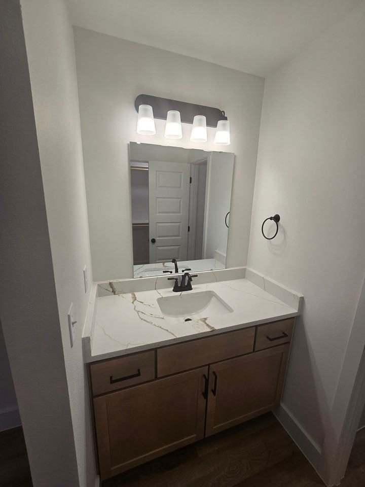 2631 Elstar Ct - Photo 7 of 23