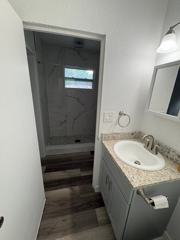 300 Sw 73rd Street Rd - Photo 4 of 10