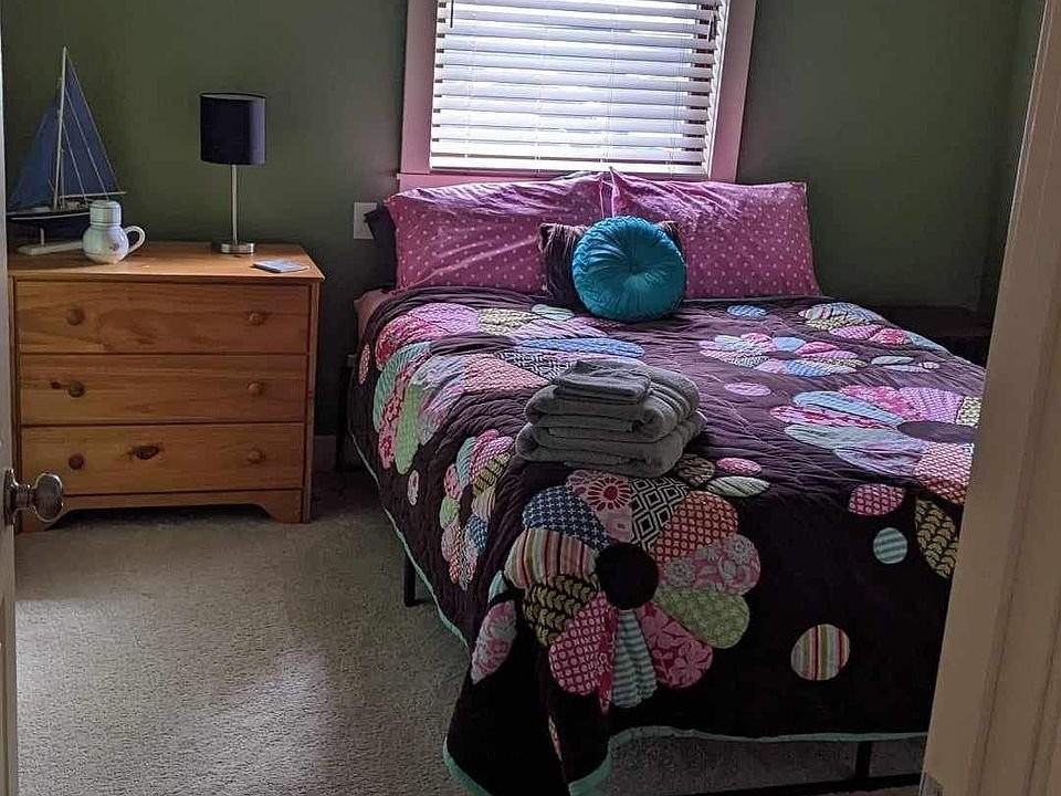 6690 Virnetta Dr - Photo 3 of 10