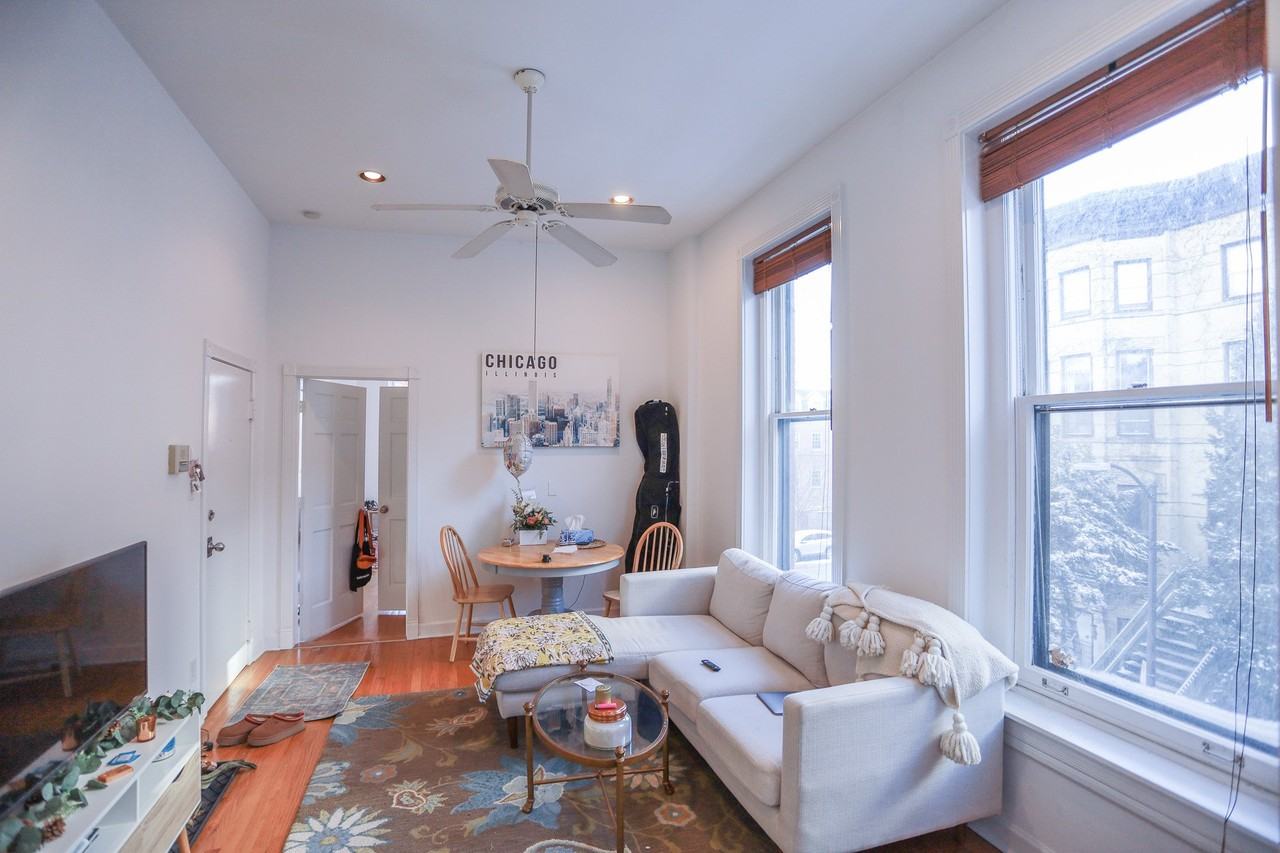 1765 N Wells St #2 - Photo 2 of 17