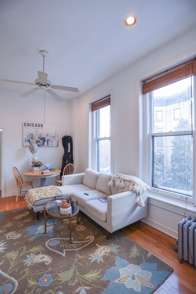 1765 N Wells St #2 - Photo 4 of 17
