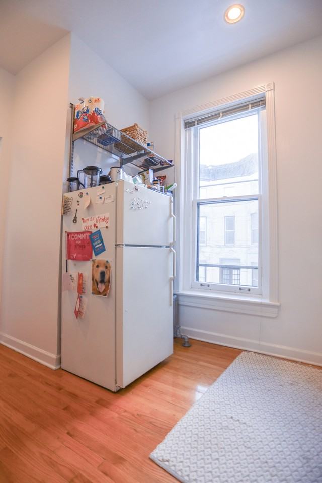 1765 N Wells St #2 - Photo 7 of 17