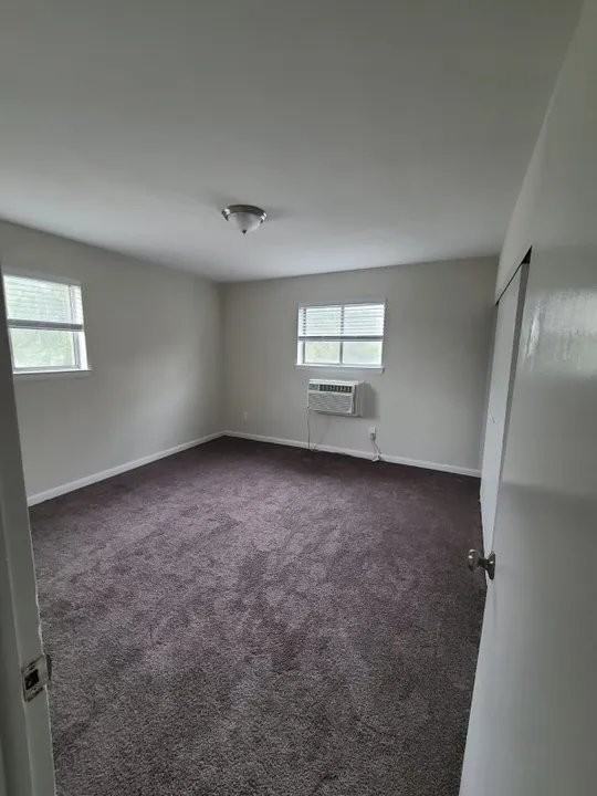 136 White Horse Pike - Photo 4 of 5