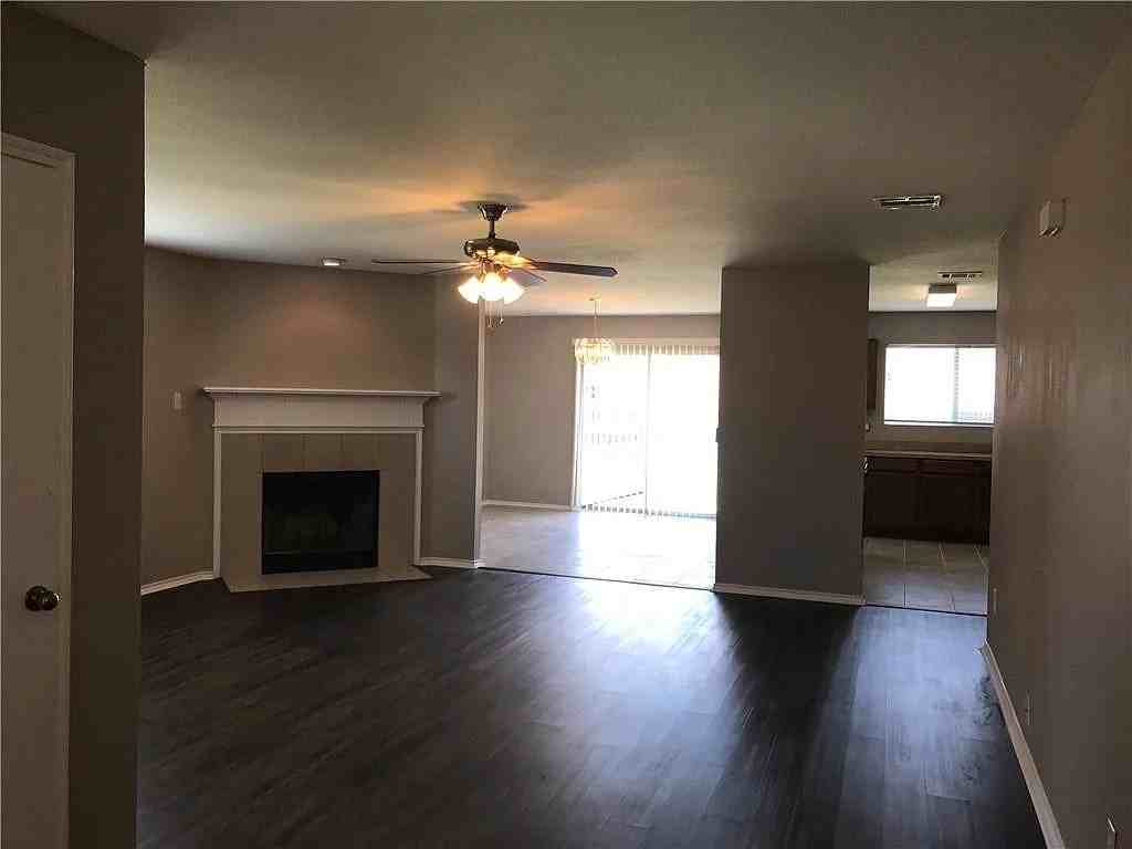 8111 Colwick Ln - Photo 2 of 15