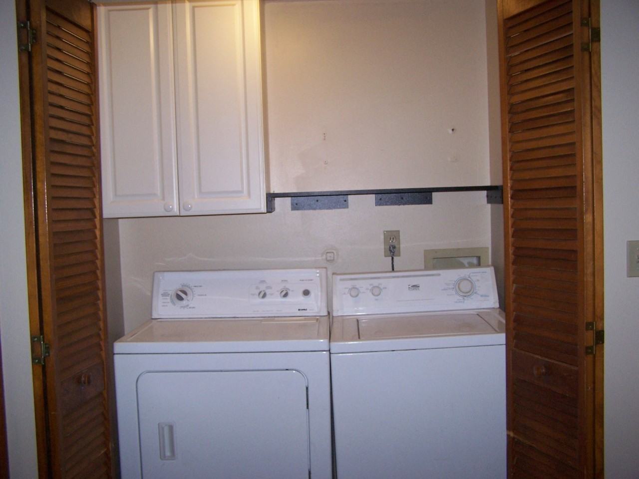 1350 George Edwards Ct - Photo 6 of 17