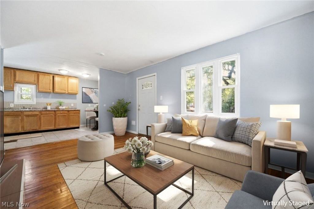 4068 East Blvd - Photo 3 of 14