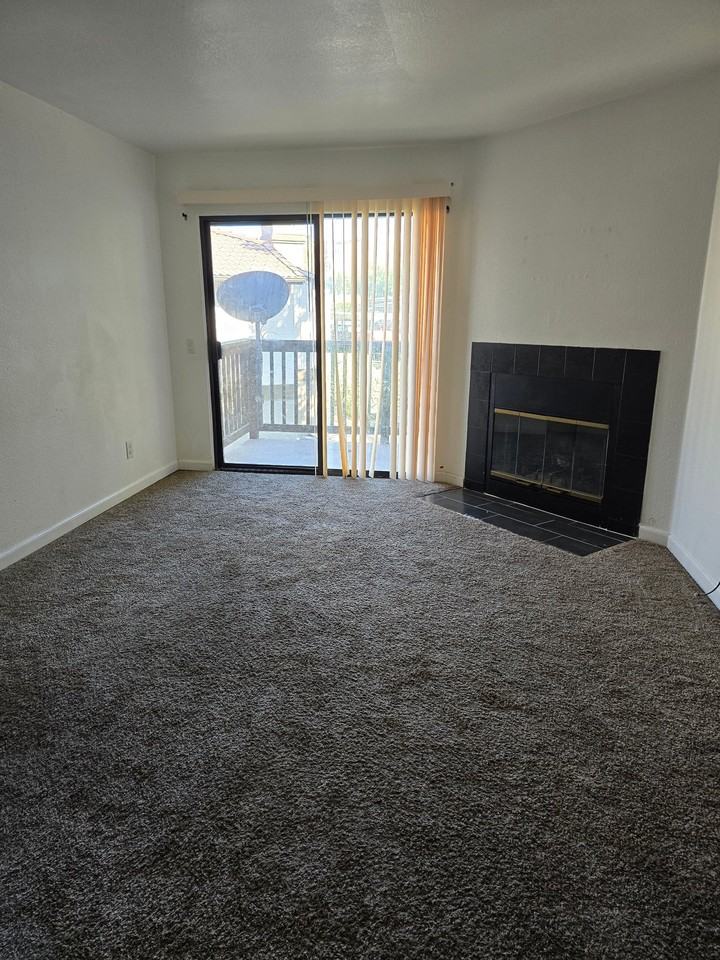 1440 W Edgehill Rd - Photo 4 of 4