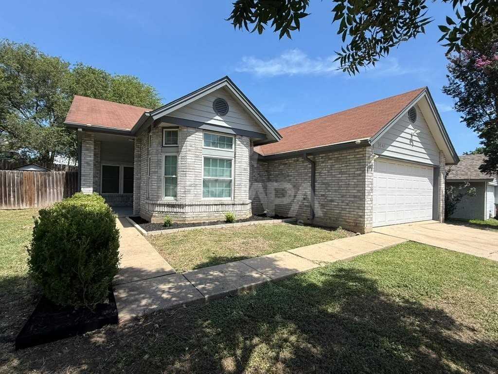 9840 Logans Ridge Dr - Photo 3 of 20