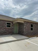 featured image of 1016 S El Paso Ave