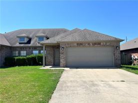 930 Kensington Dr - Photo 1 of 1