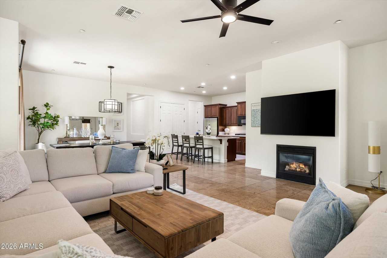 9260 E Desert Village Dr - Photo 5 of 44