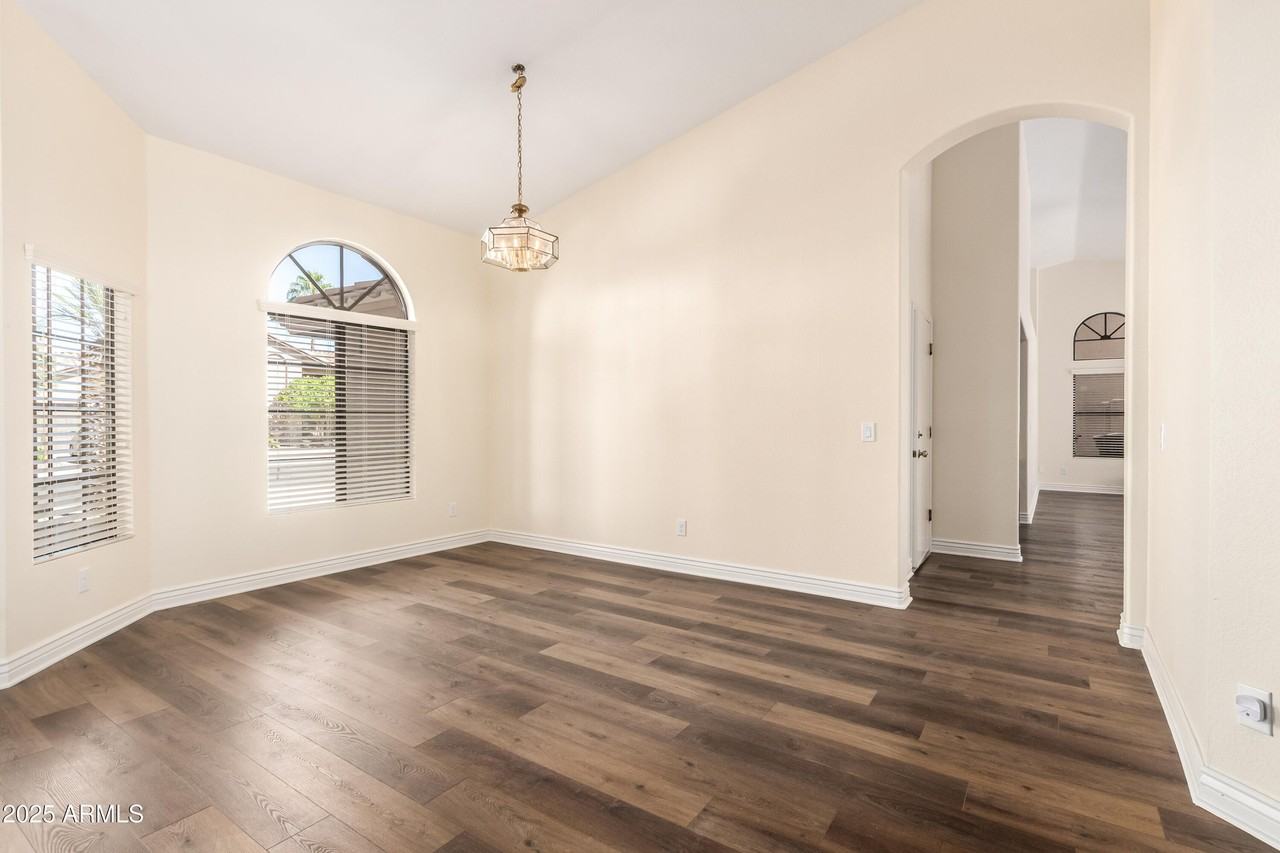 1517 W Islandia Dr - Photo 6 of 36