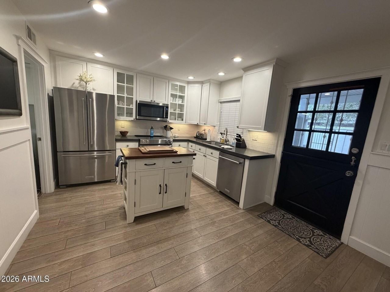 4061 E Campbell Ave - Photo 5 of 26
