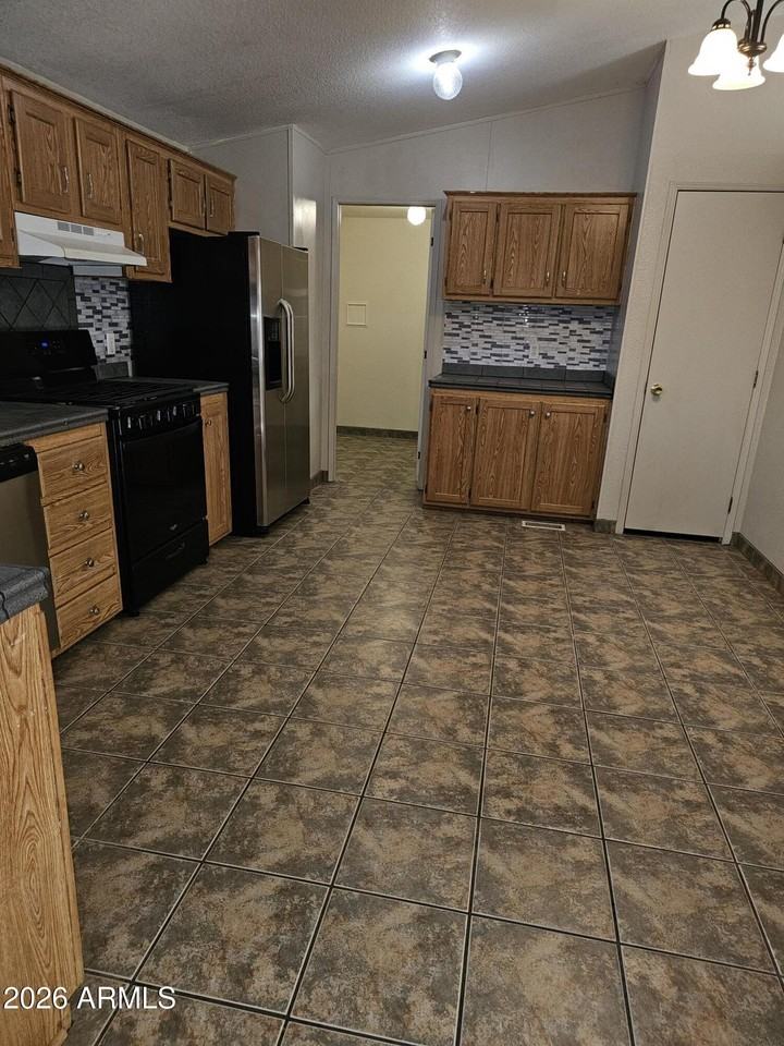 5283 E Brickey Dr - Photo 5 of 18