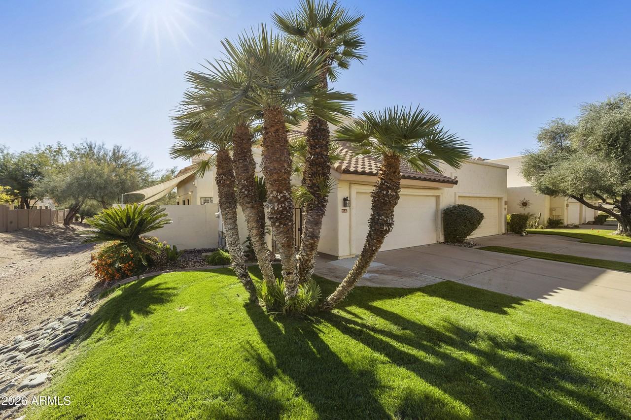9617 E Camino Del Santo - Photo 2 of 50