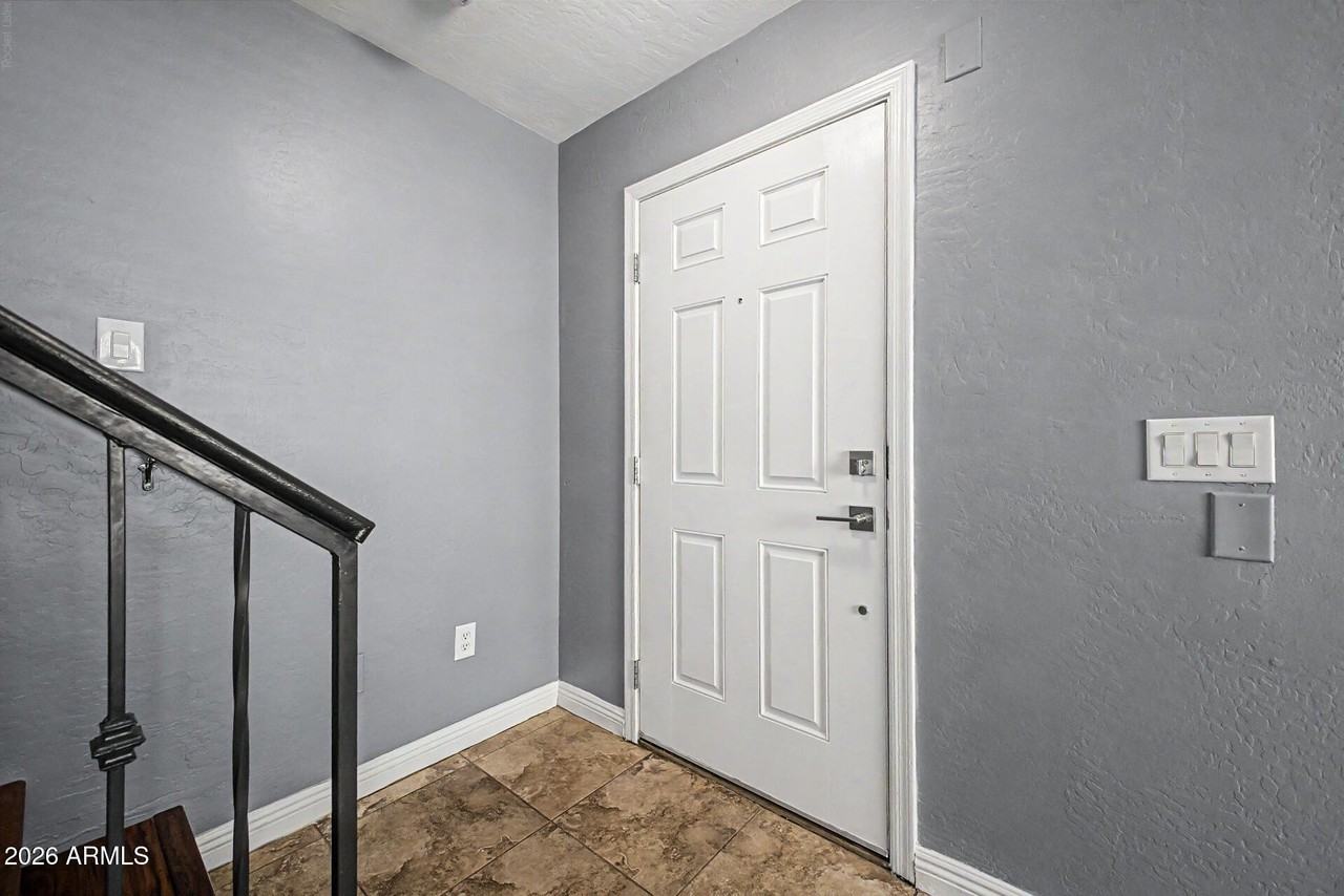 4161 E Jasper Dr - Photo 4 of 38