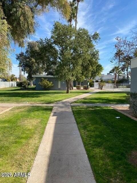 2687 W Ocotillo Rd - Photo 2 of 22