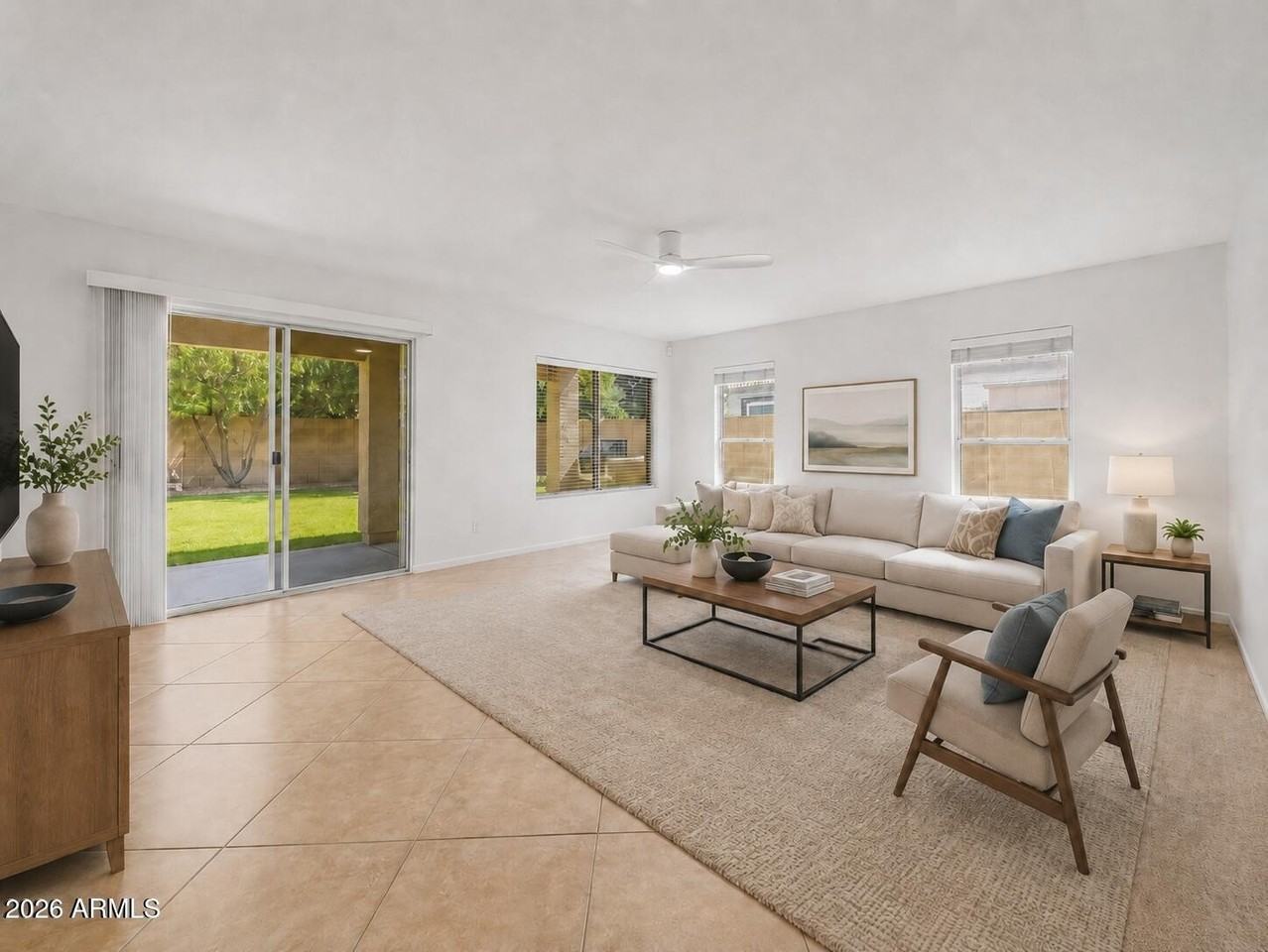 8805 W Alex Ave - Photo 4 of 10