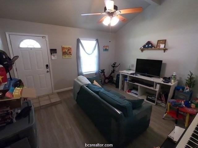 3105 Heatherwood Dr - Photo 4 of 17