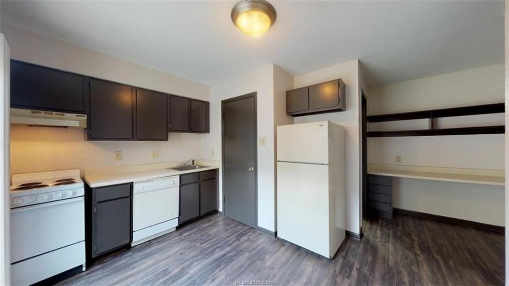 725 Peppertree Dr #11 - Photo 6 of 18