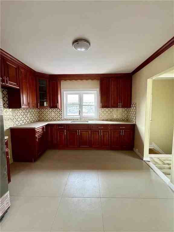 748 E 86th St #2 - Photo 3 of 9