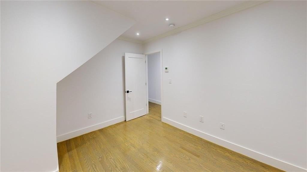 88 Aberdeen St #2 - Photo 5 of 5