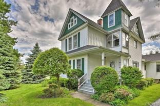 2461 Bowen Rd - Photo 1 of 1