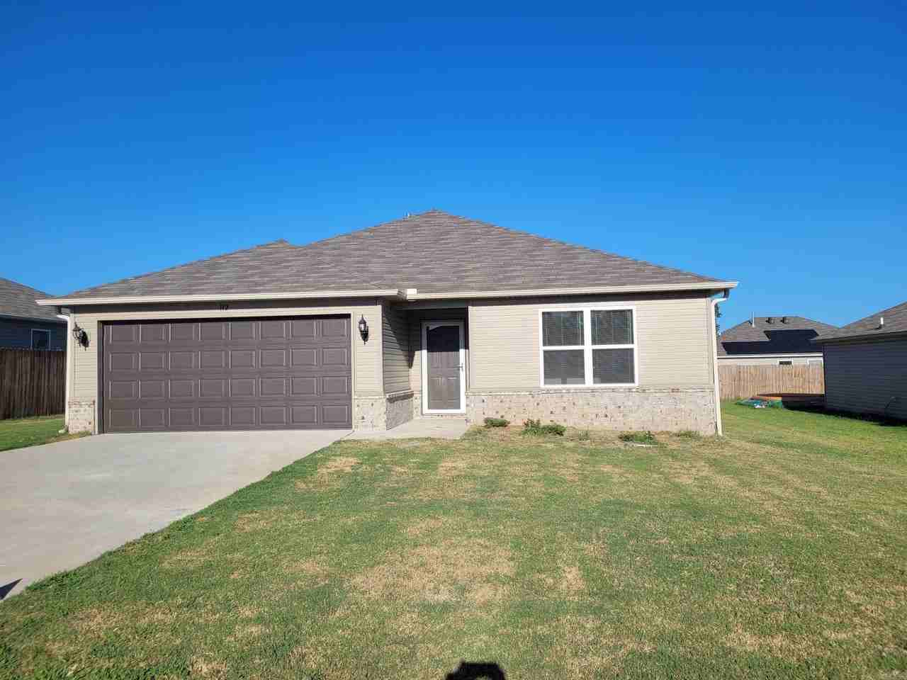 112 Harvest Dr