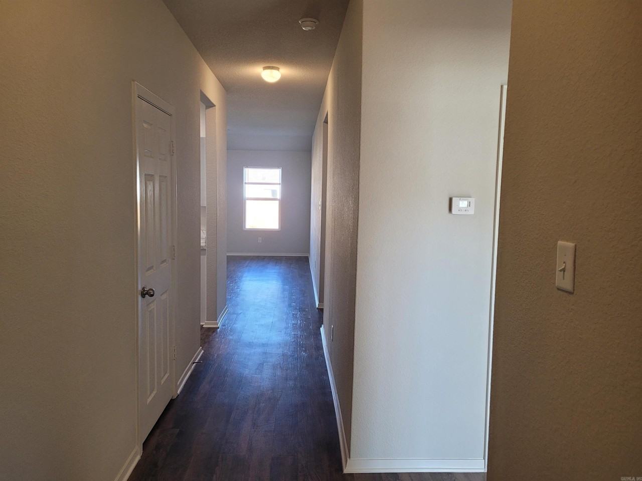 112 Harvest Dr - Photo 2 of 15
