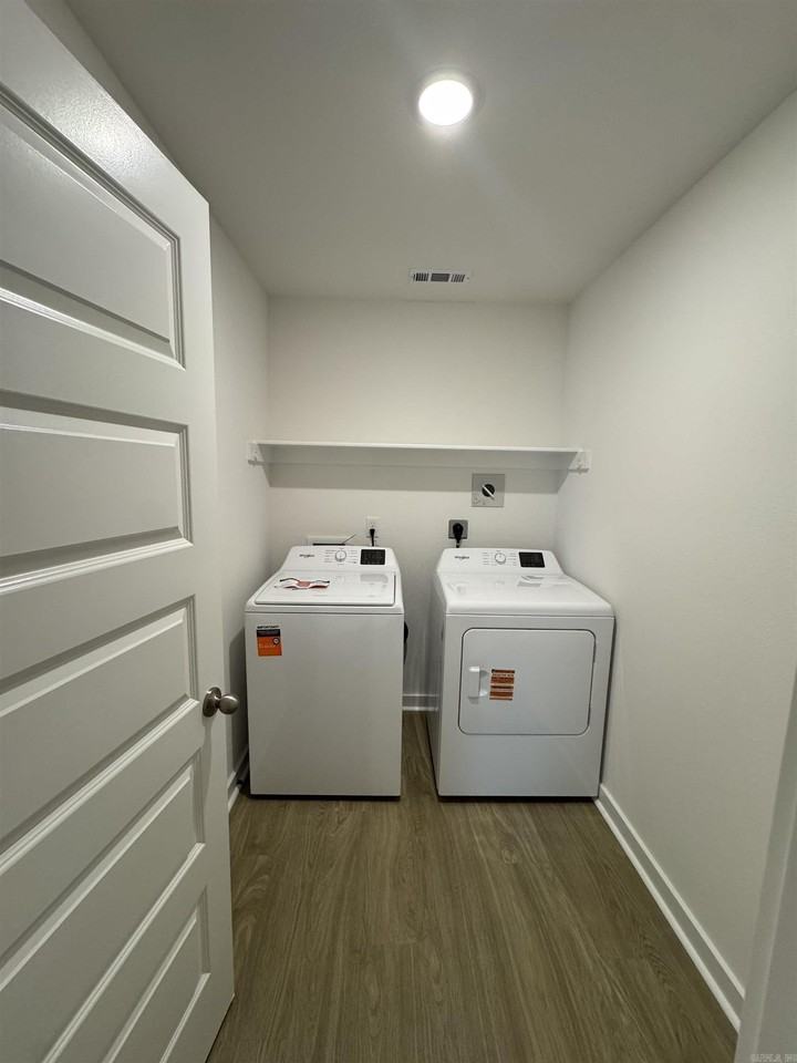 6316 Warwick Dr - Photo 4 of 24