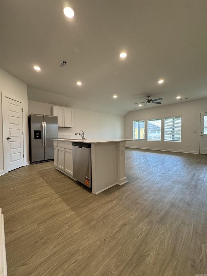 6316 Warwick Dr - Photo 5 of 24