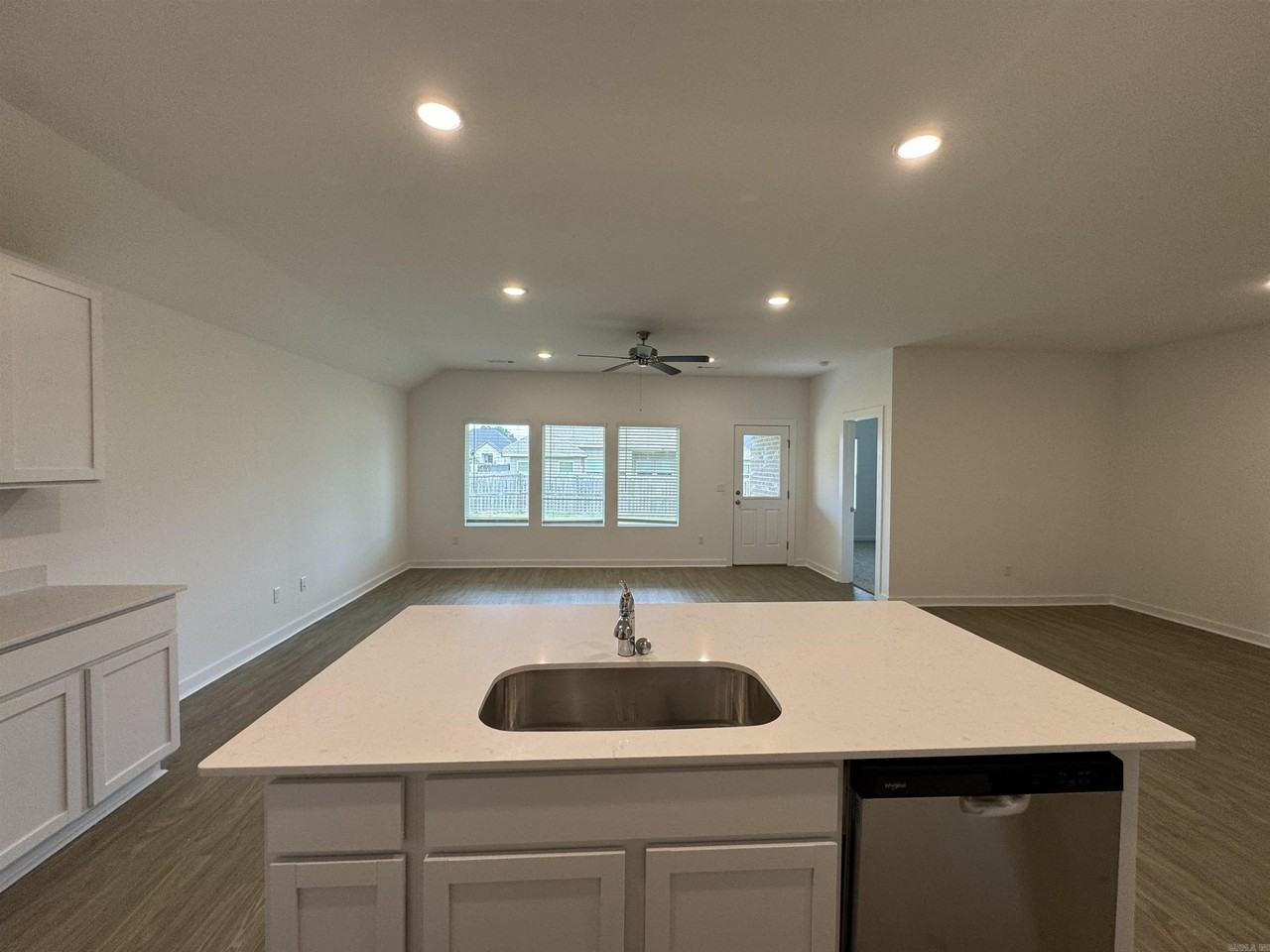 6316 Warwick Dr - Photo 7 of 24