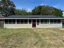 404 Bayview Blvd - Photo 1 of 1