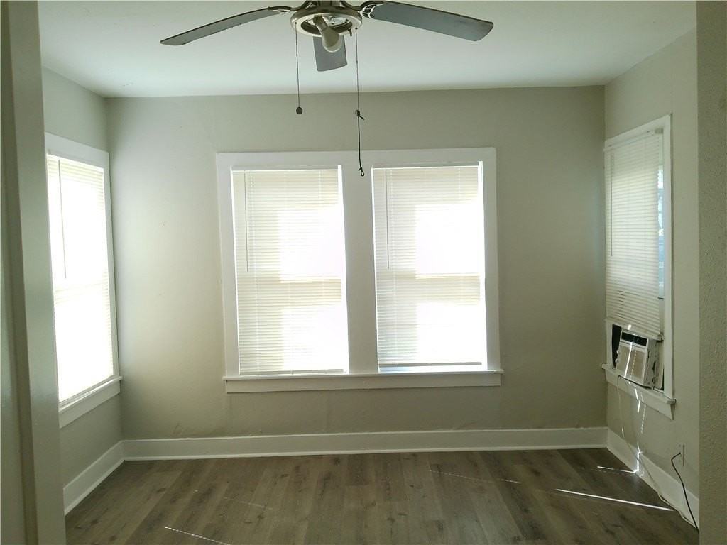1559 18th St - Photo 4 of 11