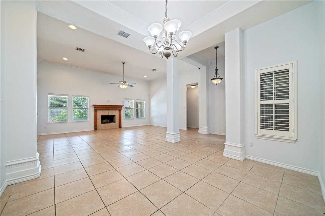 6522 Picante Dr - Photo 7 of 32