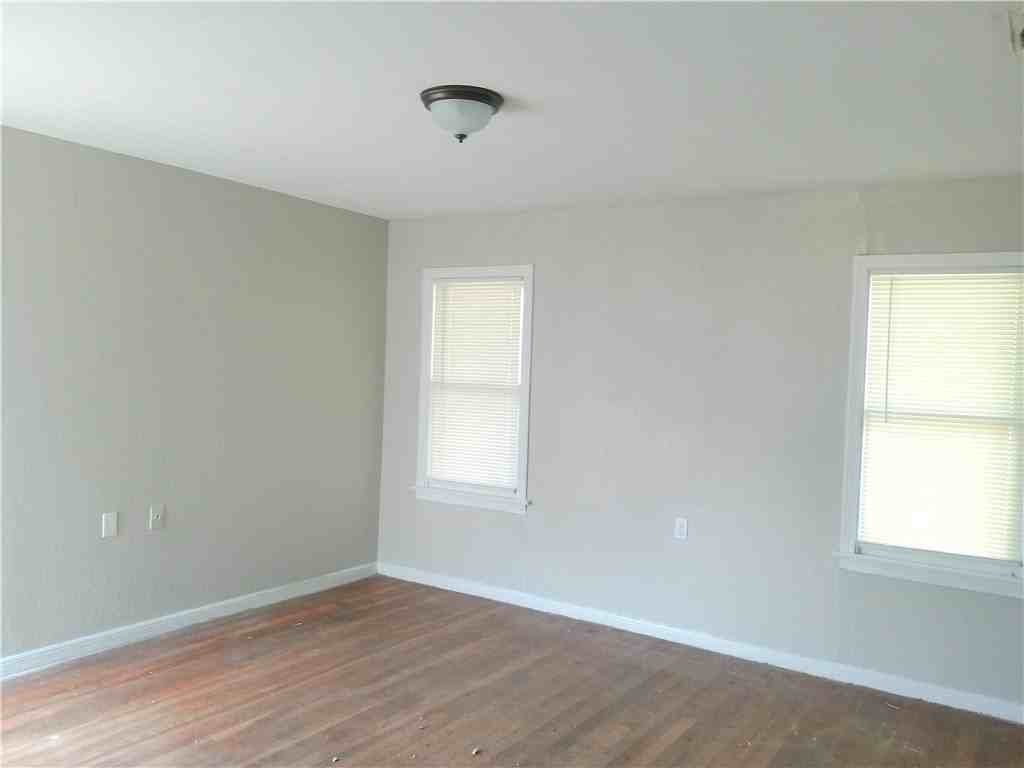 3549 Cypress St - Photo 7 of 7