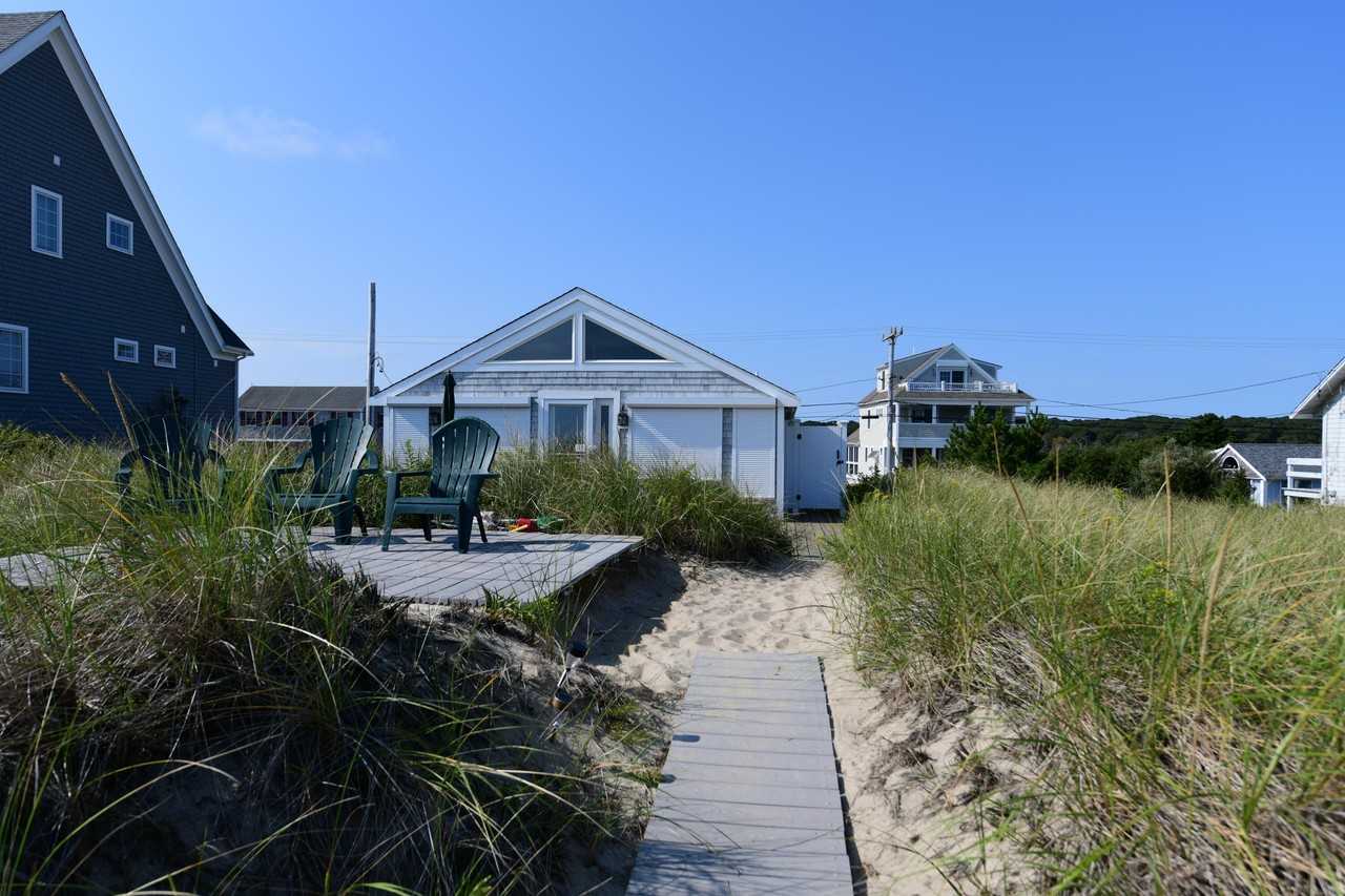 239 Phillips Rd - Photo 7 of 36
