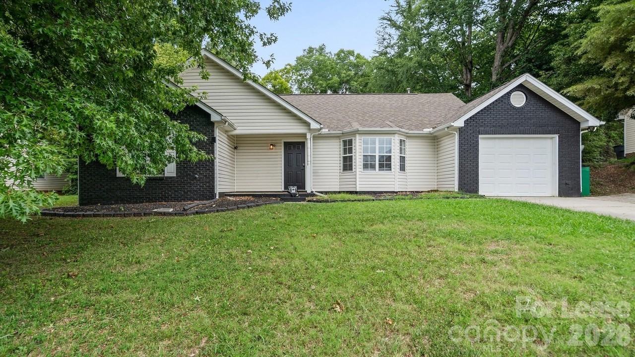 3320 Whitebridge Ln