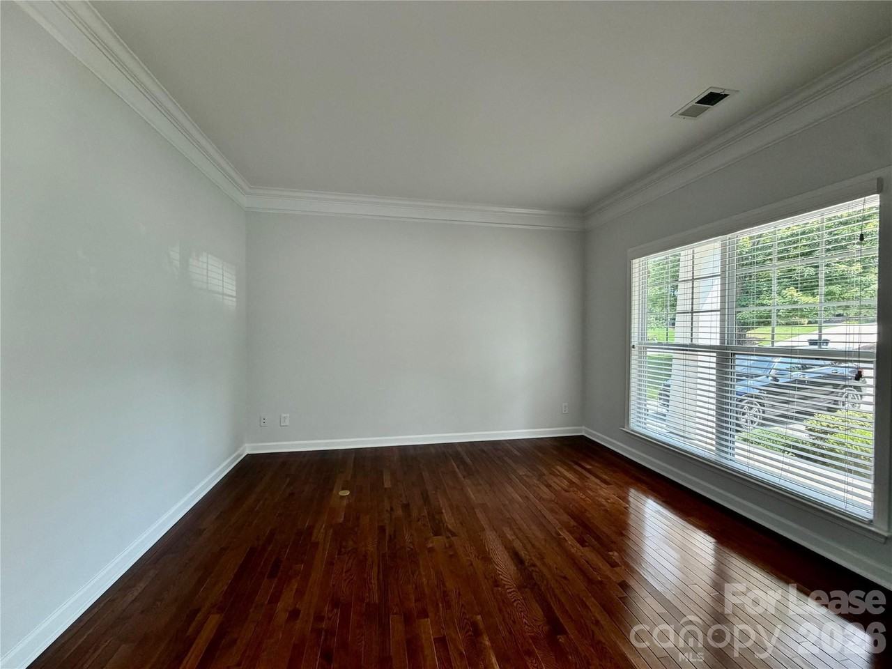9416 Segundo Ln - Photo 7 of 43