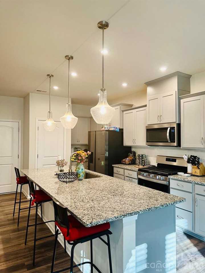1424 Galloway Rd - Photo 2 of 12