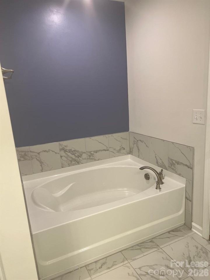 1424 Galloway Rd - Photo 4 of 12